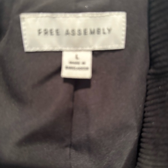 Free Assembly Women's Corduroy Patch Pocket Blazer Large - Picture 3 of 4